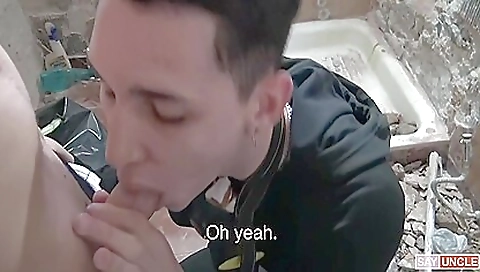 Smoking hot latina has a sex with worlds