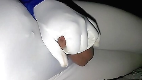 Hot wife's pussy is fucked by a huge cock
