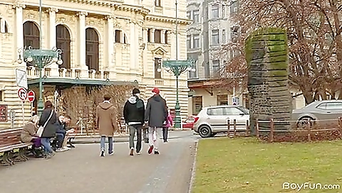 Slutty andir budapest piercing