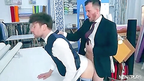 Two horny couples get unshaved in a party